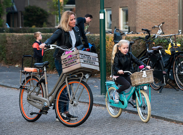 Improving road safety for cyclist and pedestrians